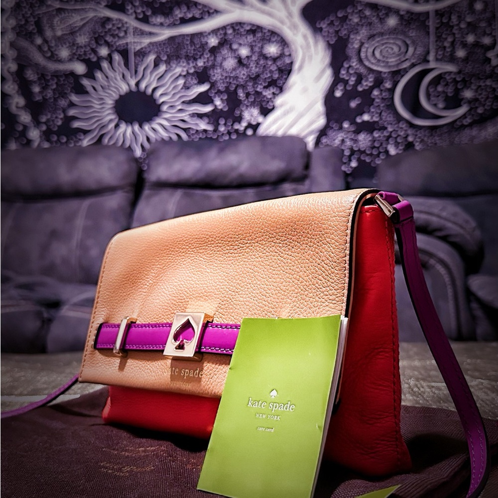 Vintage style Kate Spade Y2K Tan and Purple Crossbody Bag ❌60% OFF SALE❌ - Picture 10 of 16